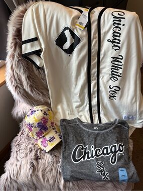 Chicago White Sox Cream and Black Button Jersey Purple Floral Hat Grey T shirt